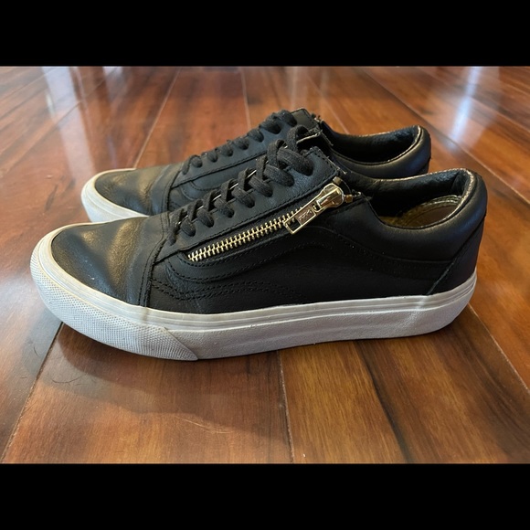 Vans Leather Sneakers👟 - Picture 3 of 6